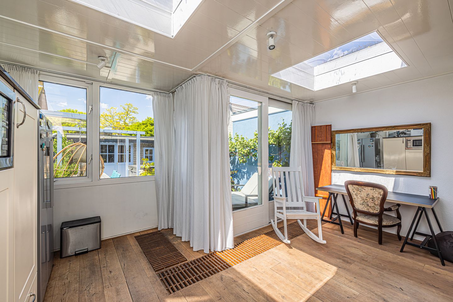 Foto 14 van Weeresteinstraat 91