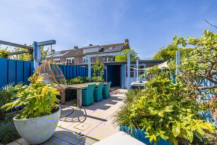 Photo 35 of Weeresteinstraat 91