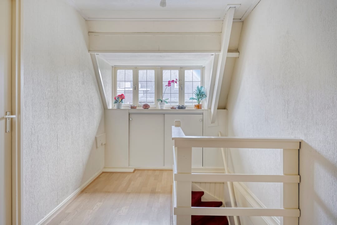 Foto 38 van Van der Duyn van Maasdamlaan 4