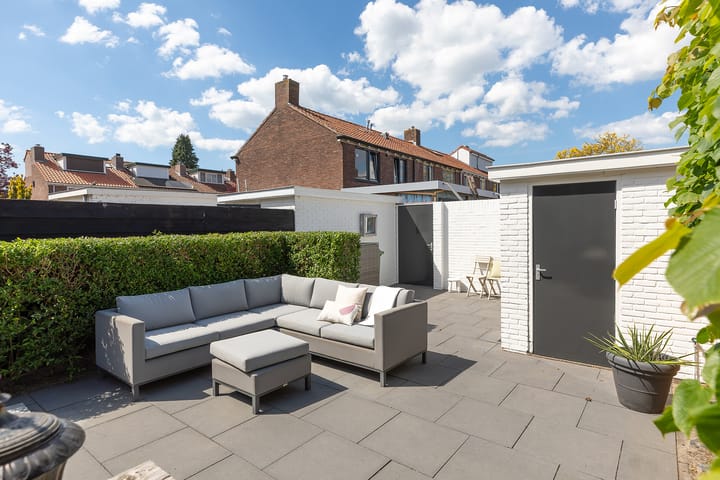 Foto 29 van Van Kretschmar van Veenlaan 50