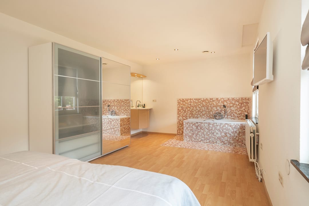 Foto 28 van Burg. Slanghenstraat 11