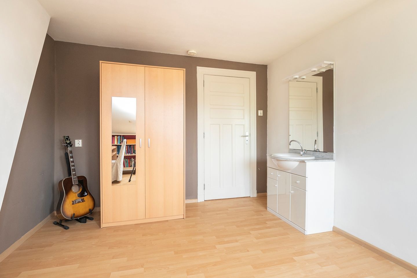 Foto 34 van Burg. Slanghenstraat 11