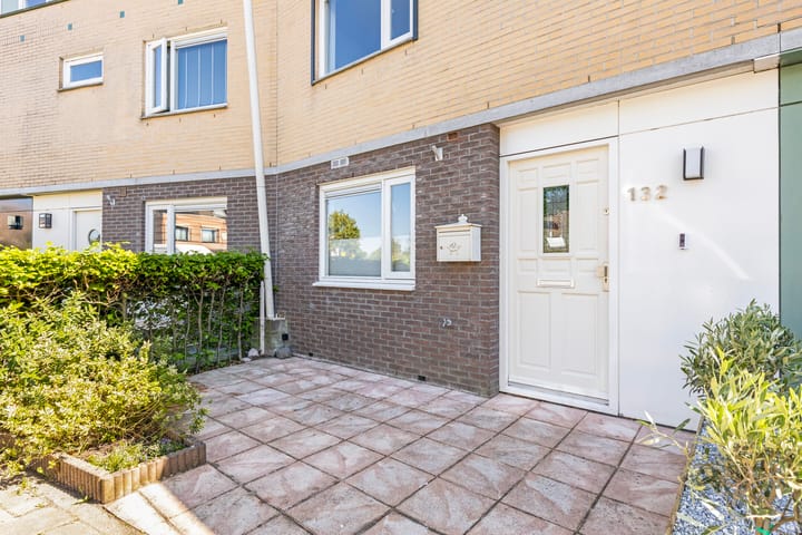 Foto 8 van Bisschop Romerostraat 132