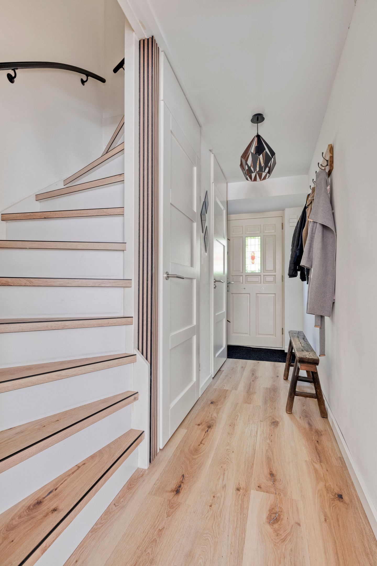 Foto 10 van Bisschop Romerostraat 132