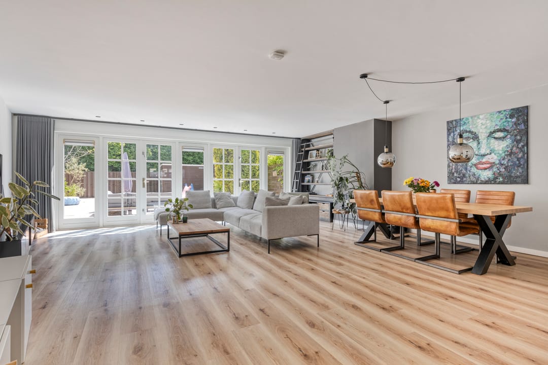 Foto 13 van Bisschop Romerostraat 132