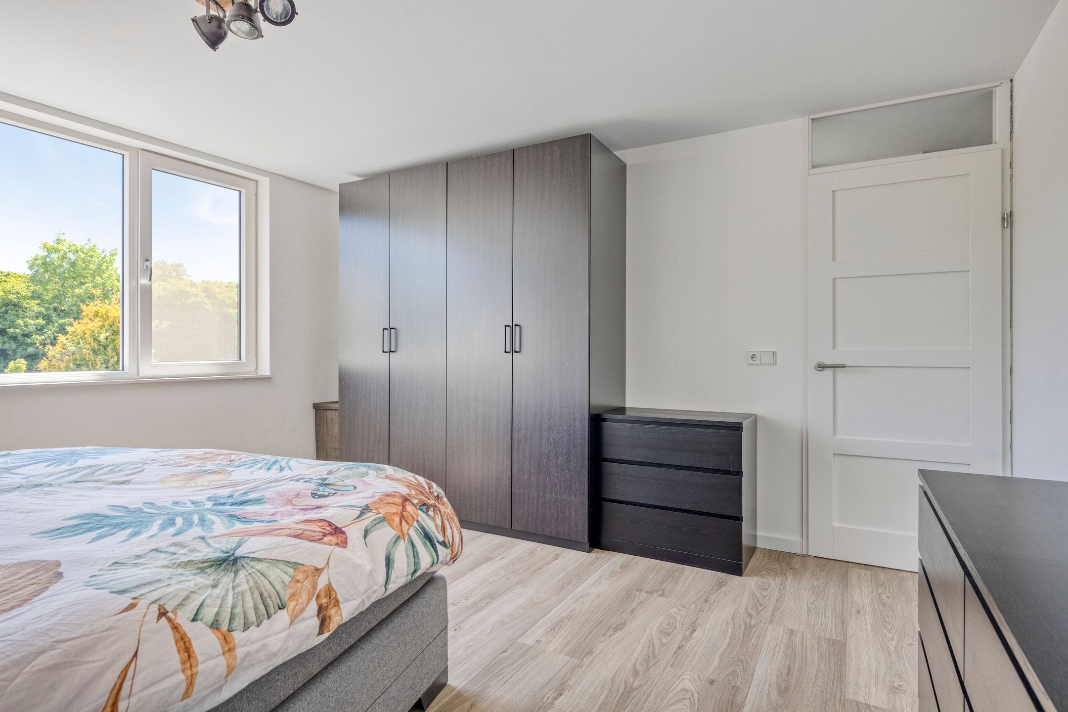 Foto 24 van Bisschop Romerostraat 132