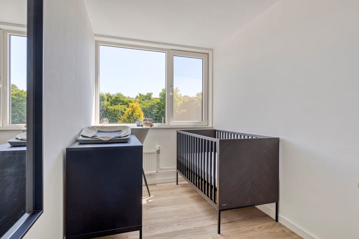 Foto 28 van Bisschop Romerostraat 132