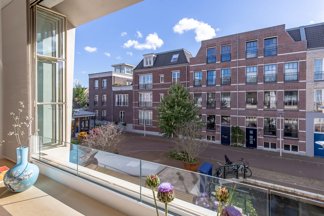 Photo 2 of Zijdebalenstraat 1