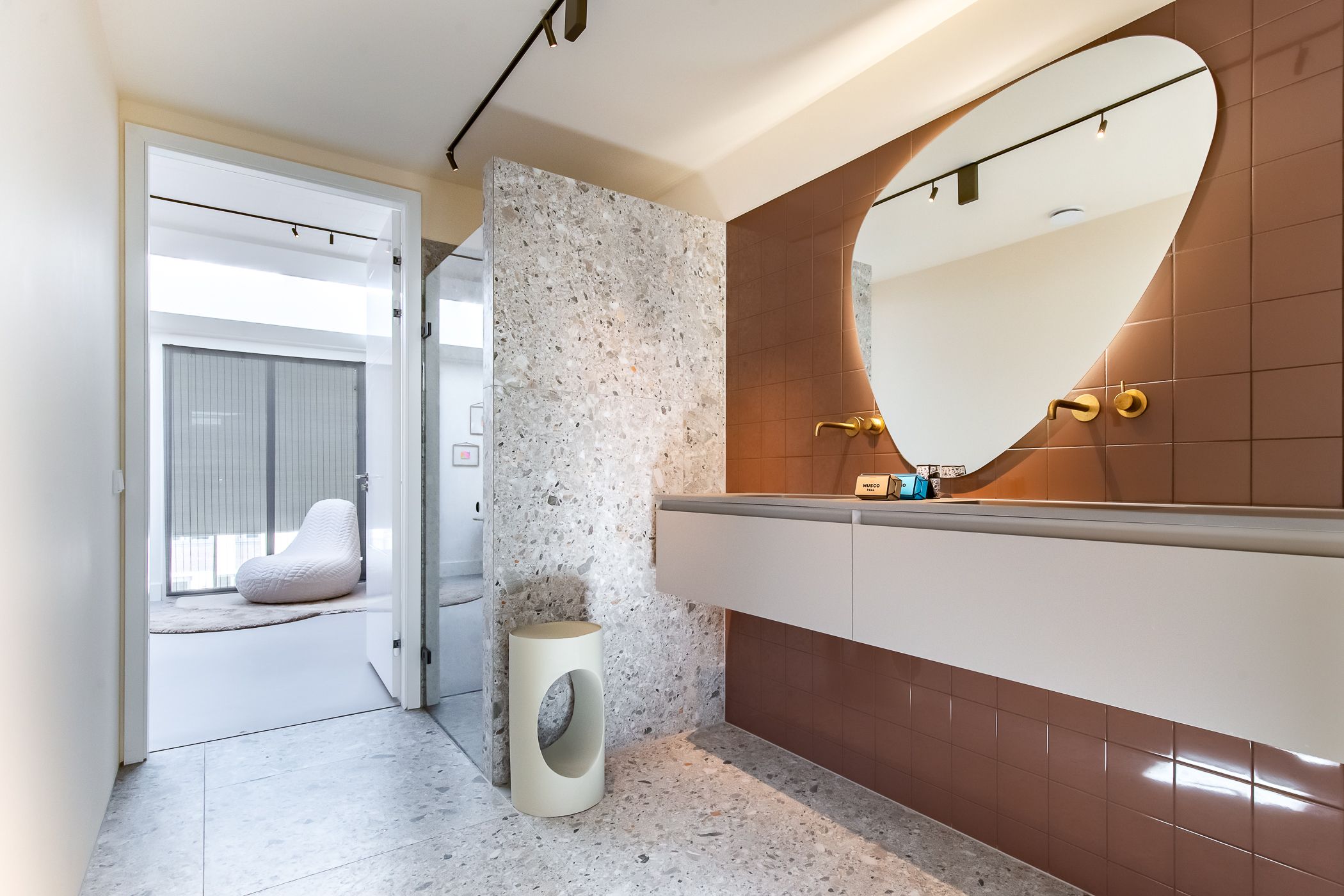 Photo 33 of Zijdebalenstraat 1