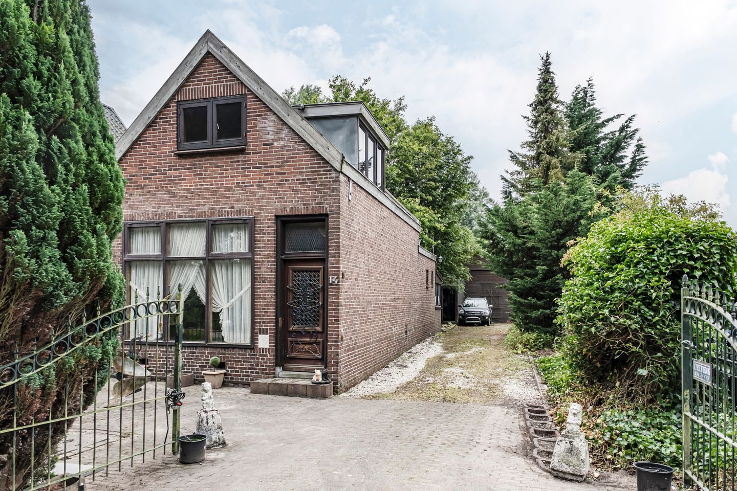 Foto 1 van Zuid Schalkwijkerweg 14