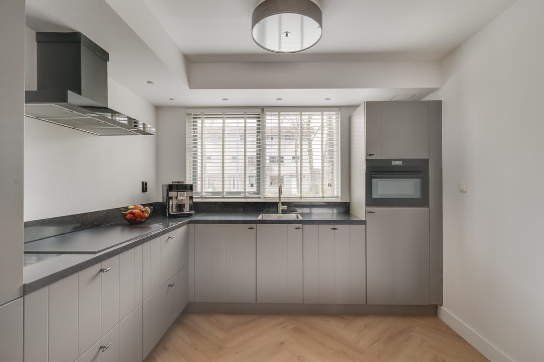 Photo 16 of Laan van Keulen 54