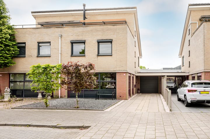 Photo 1 of Van Speyklaan 21