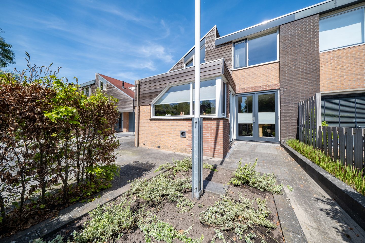 Foto 25 van Briljant 10