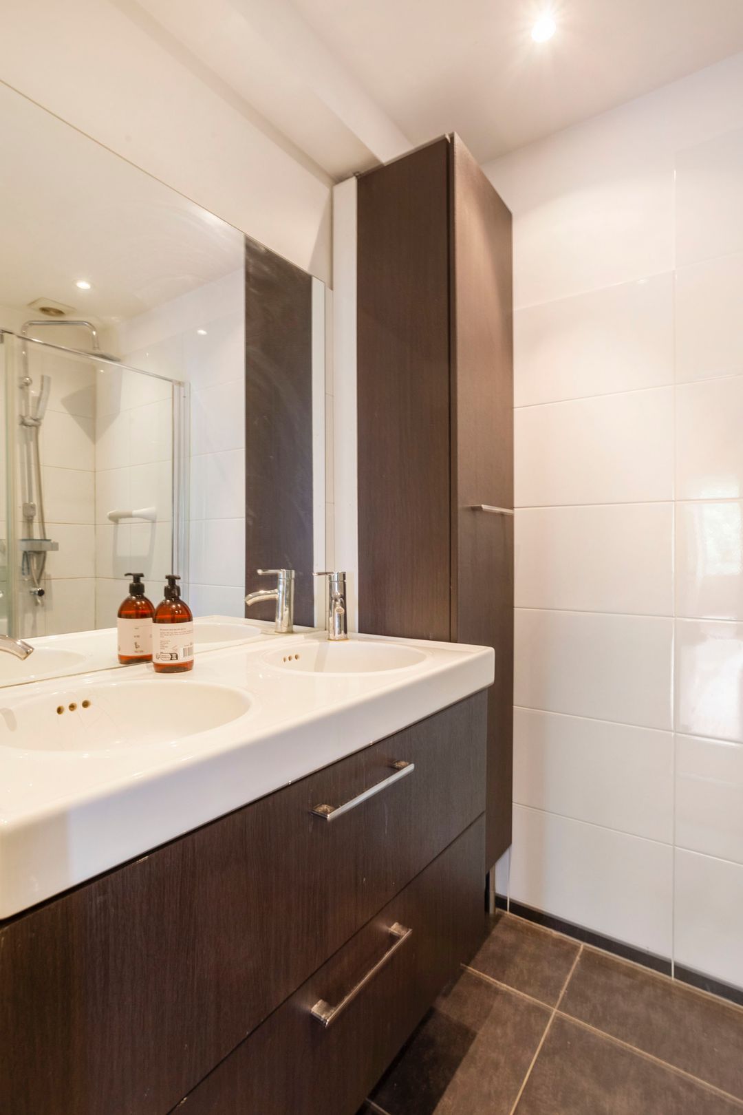 Photo 16 of Van Weerden Poelmanlaan 26