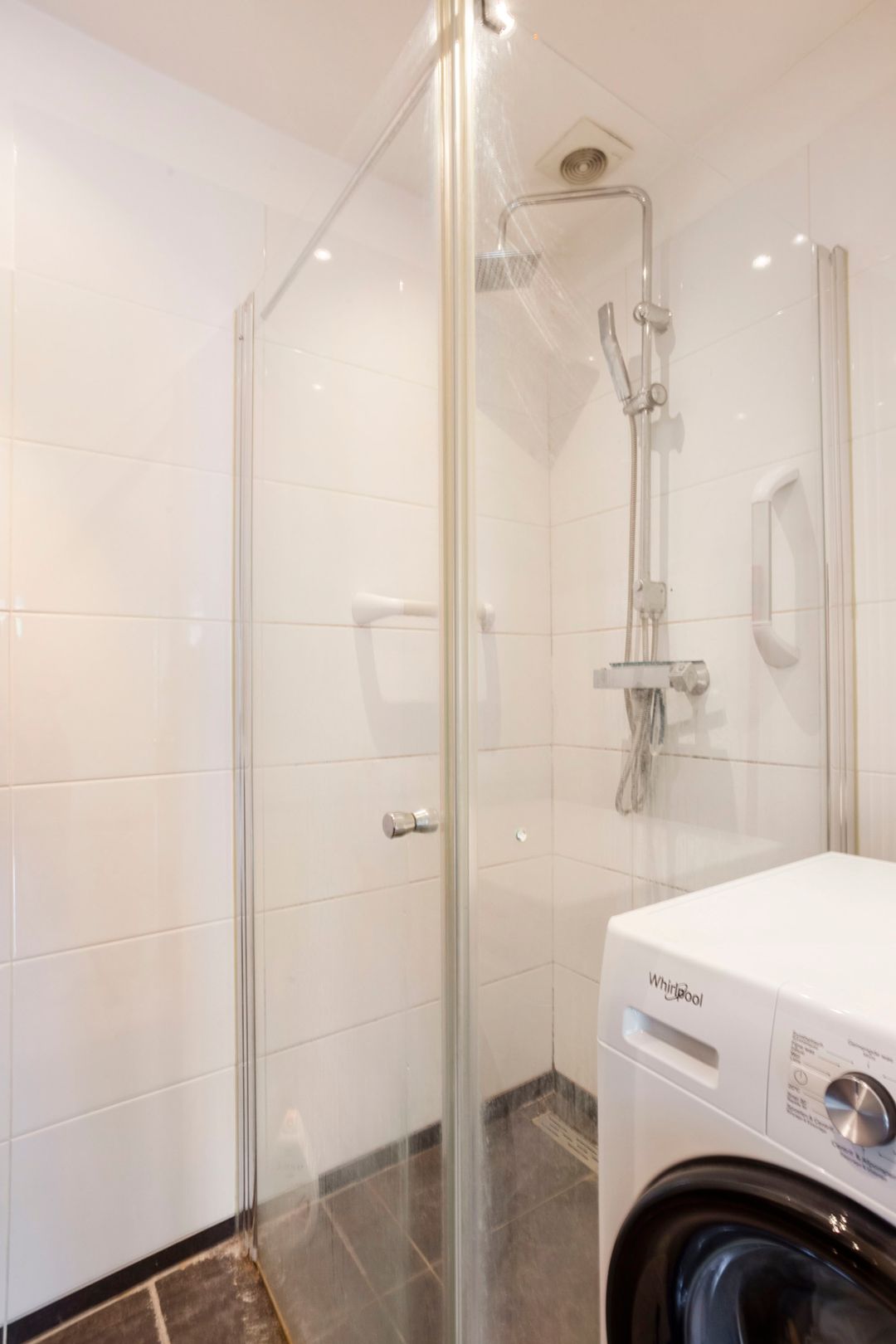 Photo 17 of Van Weerden Poelmanlaan 26