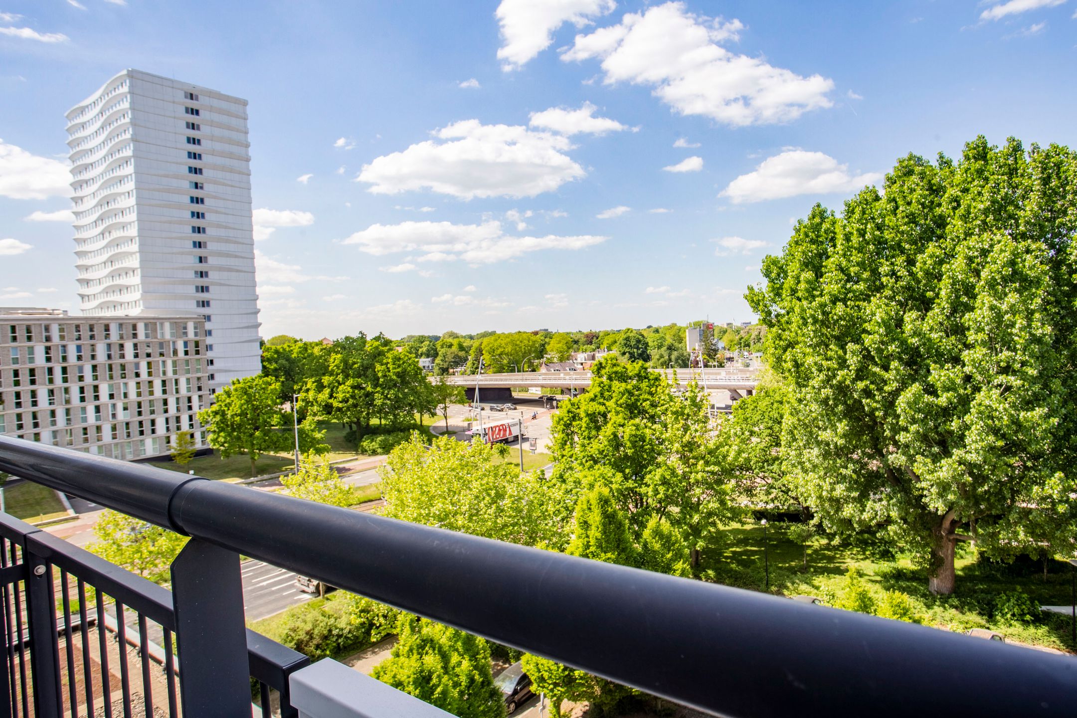 Photo 21 of Van Weerden Poelmanlaan 26