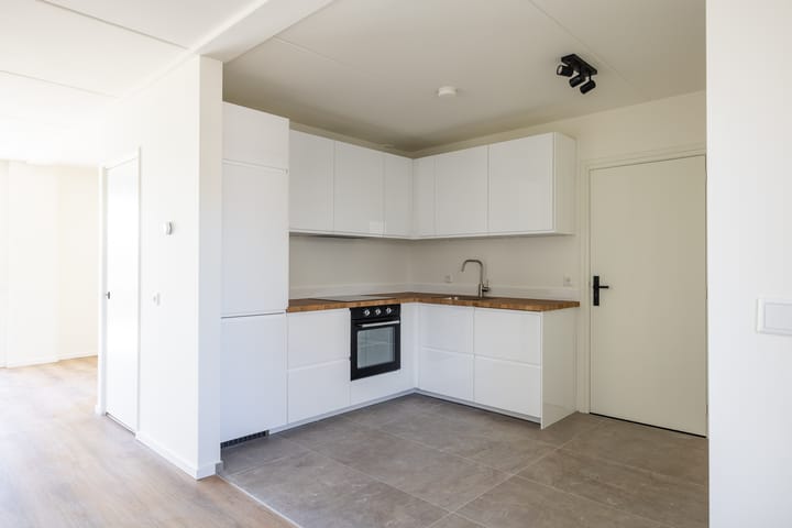 Foto 4 van Grotestraat 13-A