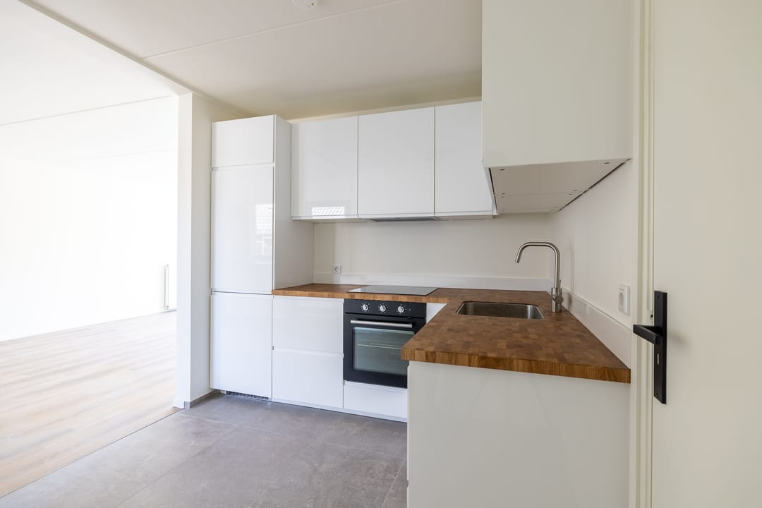 Photo 16 of Grotestraat 13-A