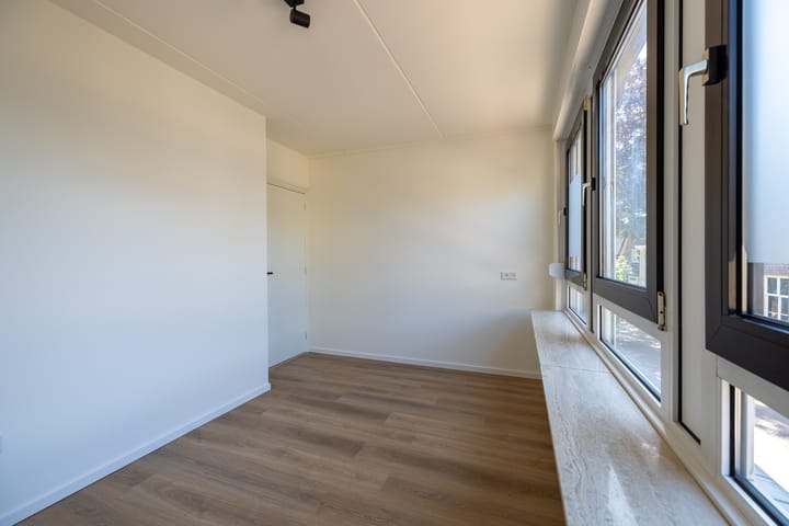 Foto 18 van Grotestraat 13-A