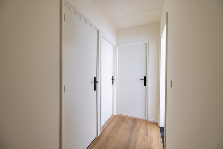 Foto 21 van Grotestraat 13-A