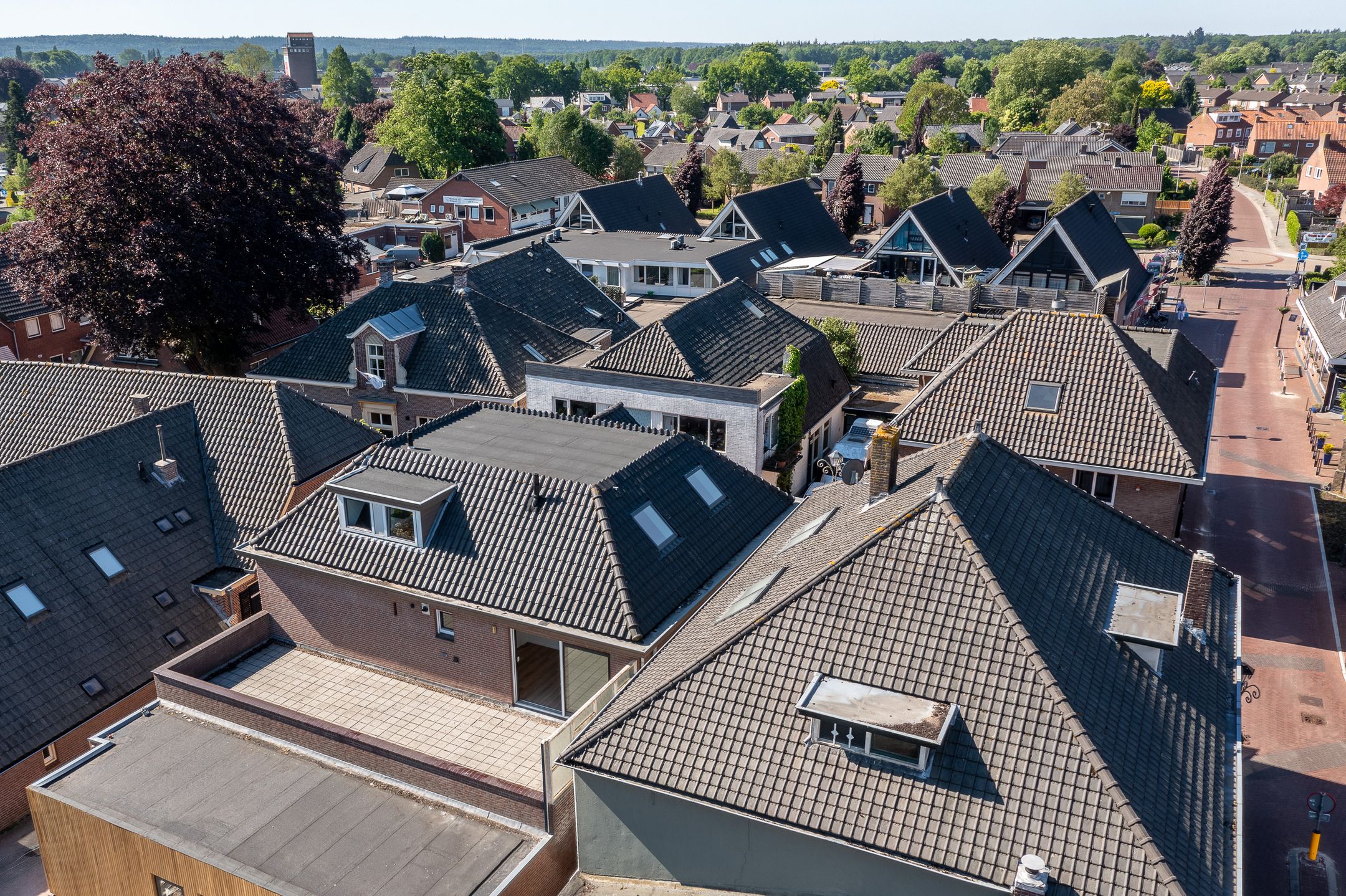 Photo 42 of Grotestraat 13-A