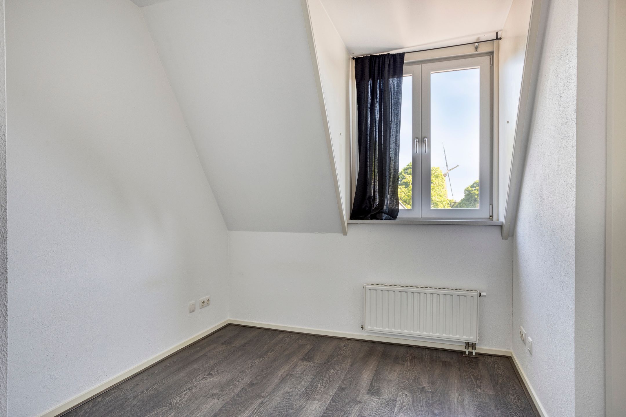 Foto 18 van Godsplein 4-G