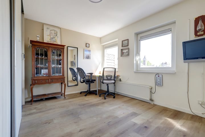 Foto 15 van Westwal 44