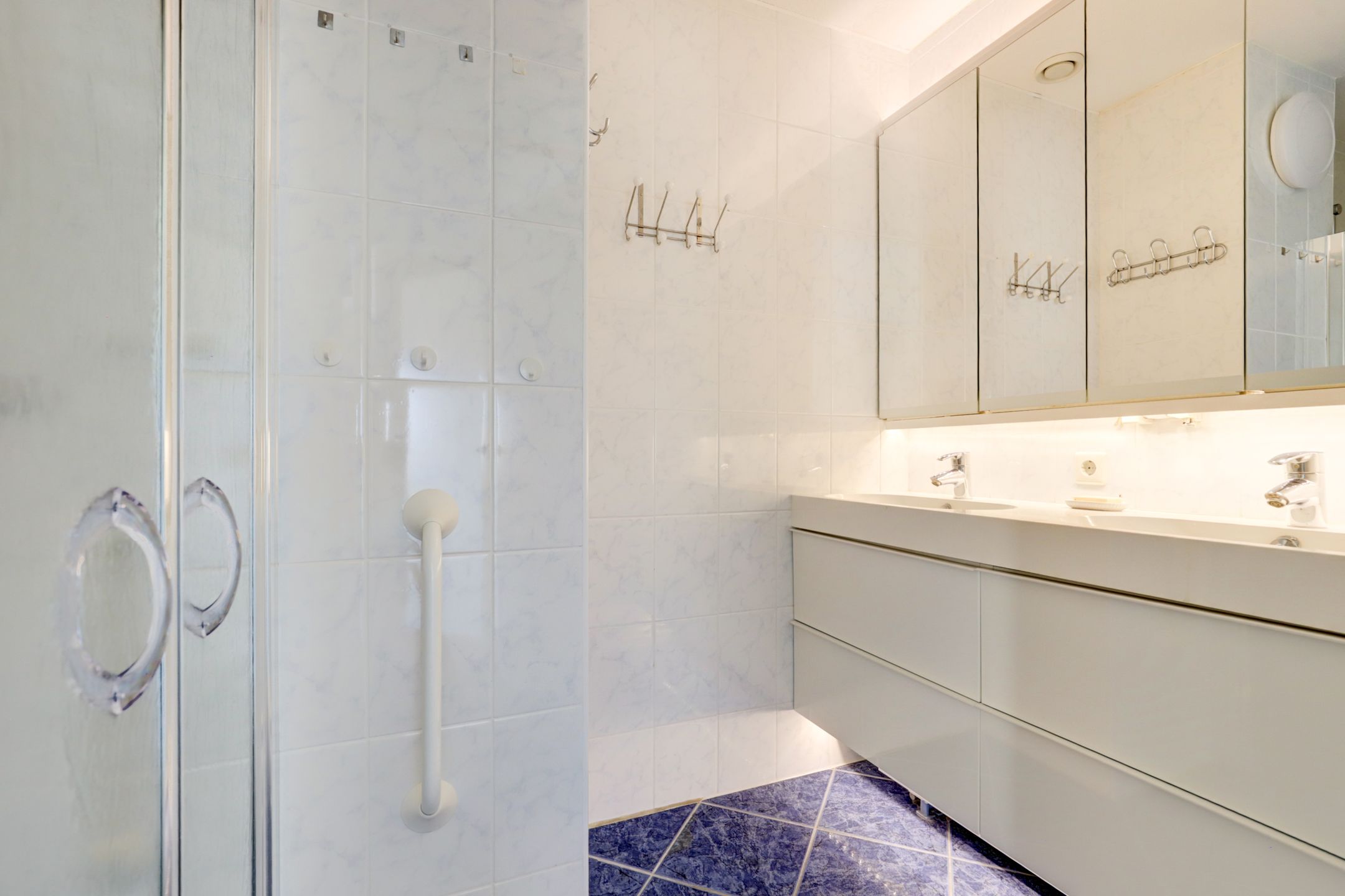 Foto 18 van Westwal 44