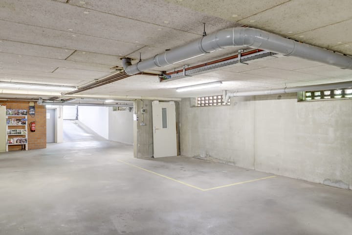 Foto 20 van Westwal 44