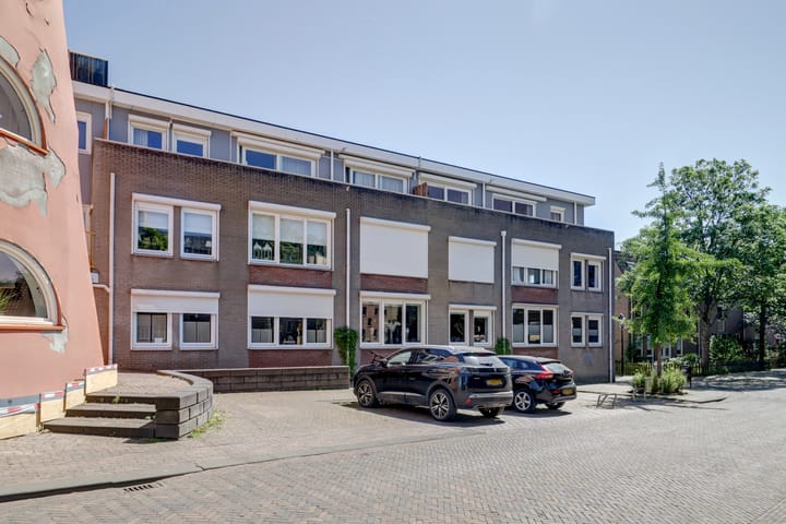 Foto 22 van Westwal 44