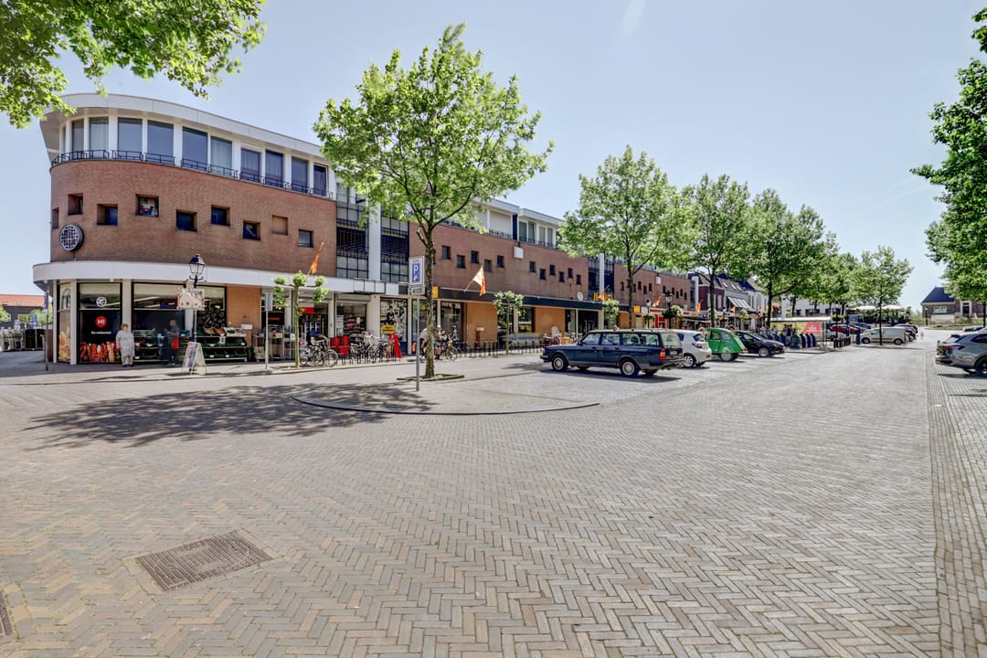 Foto 23 van Westwal 44