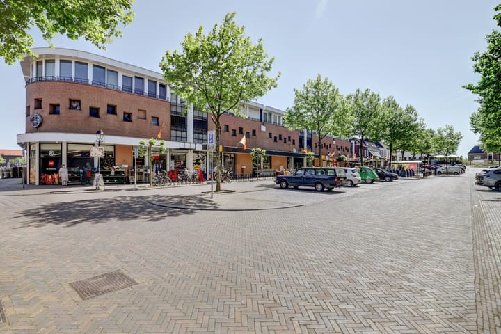 Foto 23 van Westwal 44