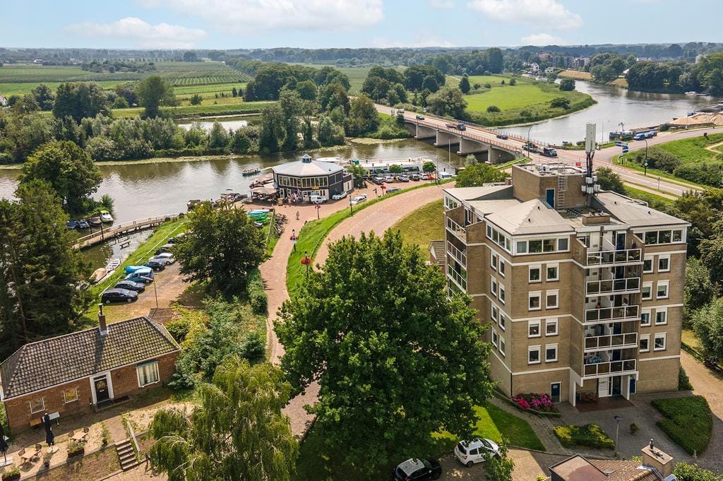 Foto 24 van Westwal 44