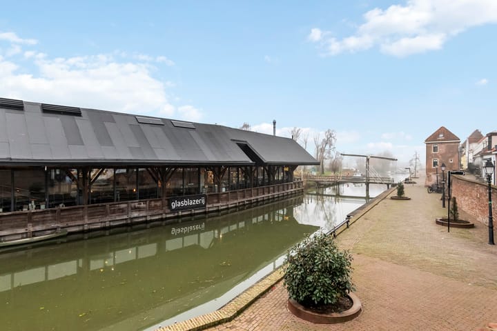 Foto 25 van Westwal 44