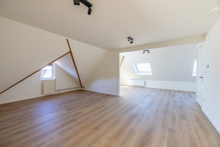 Foto 3 van Grotestraat 13-B