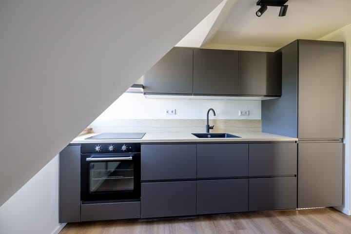 Foto 15 van Grotestraat 13-B