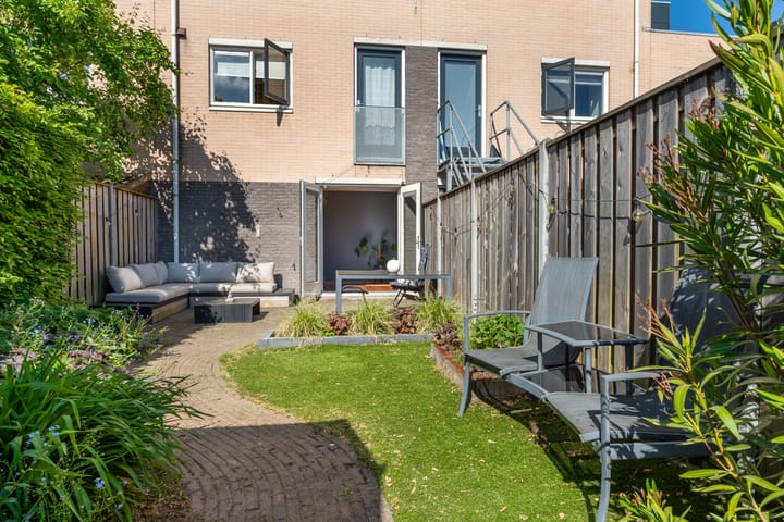 Foto 20 van Leonard Springerlaan 202