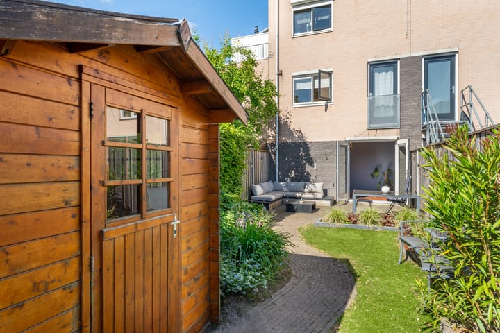 Foto 21 van Leonard Springerlaan 202