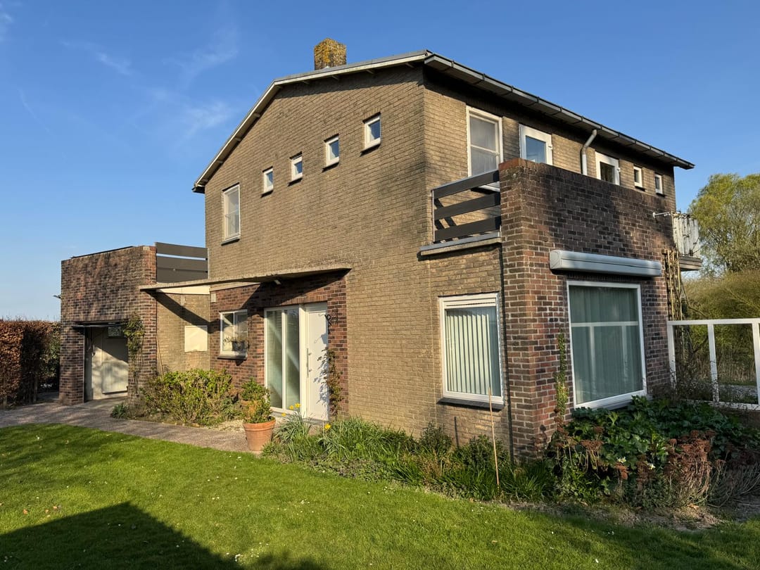 Foto 2 van Tragel Oost 23