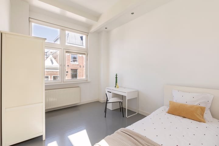 Foto 33 van Kerkstraat 12-A