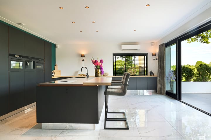 Foto 27 van Overeindseweg 34-A