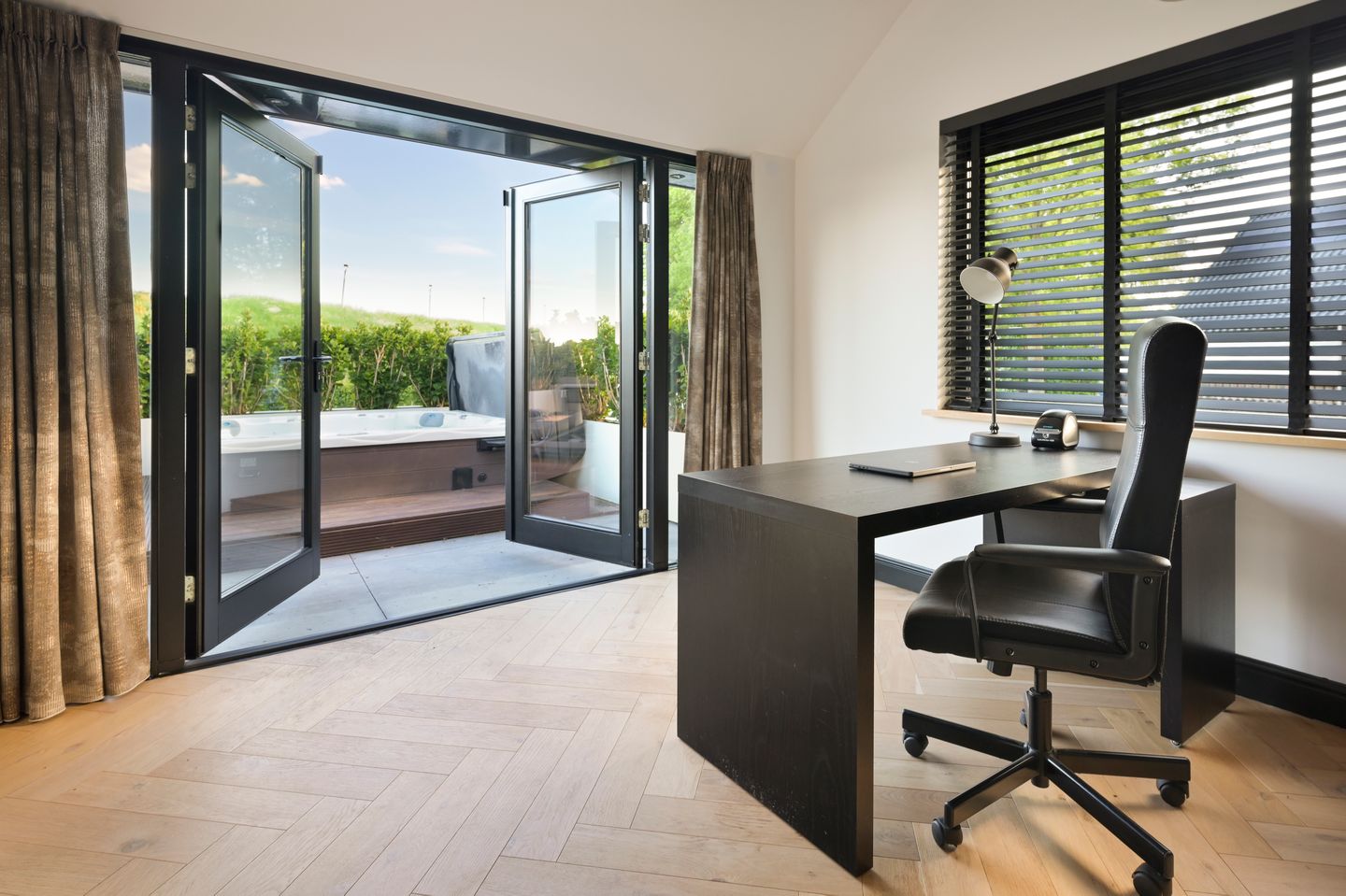 Foto 50 van Overeindseweg 34-A