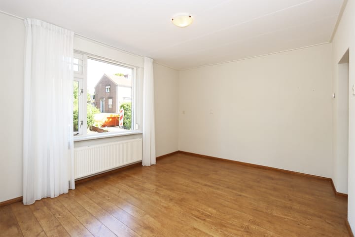 Foto 17 van van Nispenstraat 52