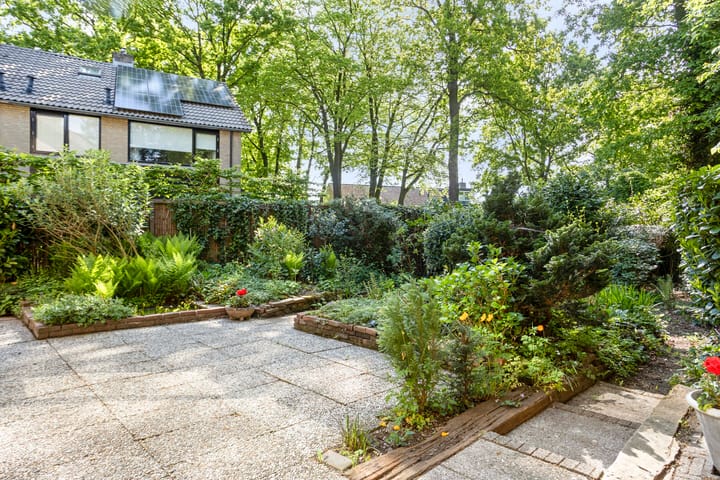 Foto 29 van Veldeksterweg 11