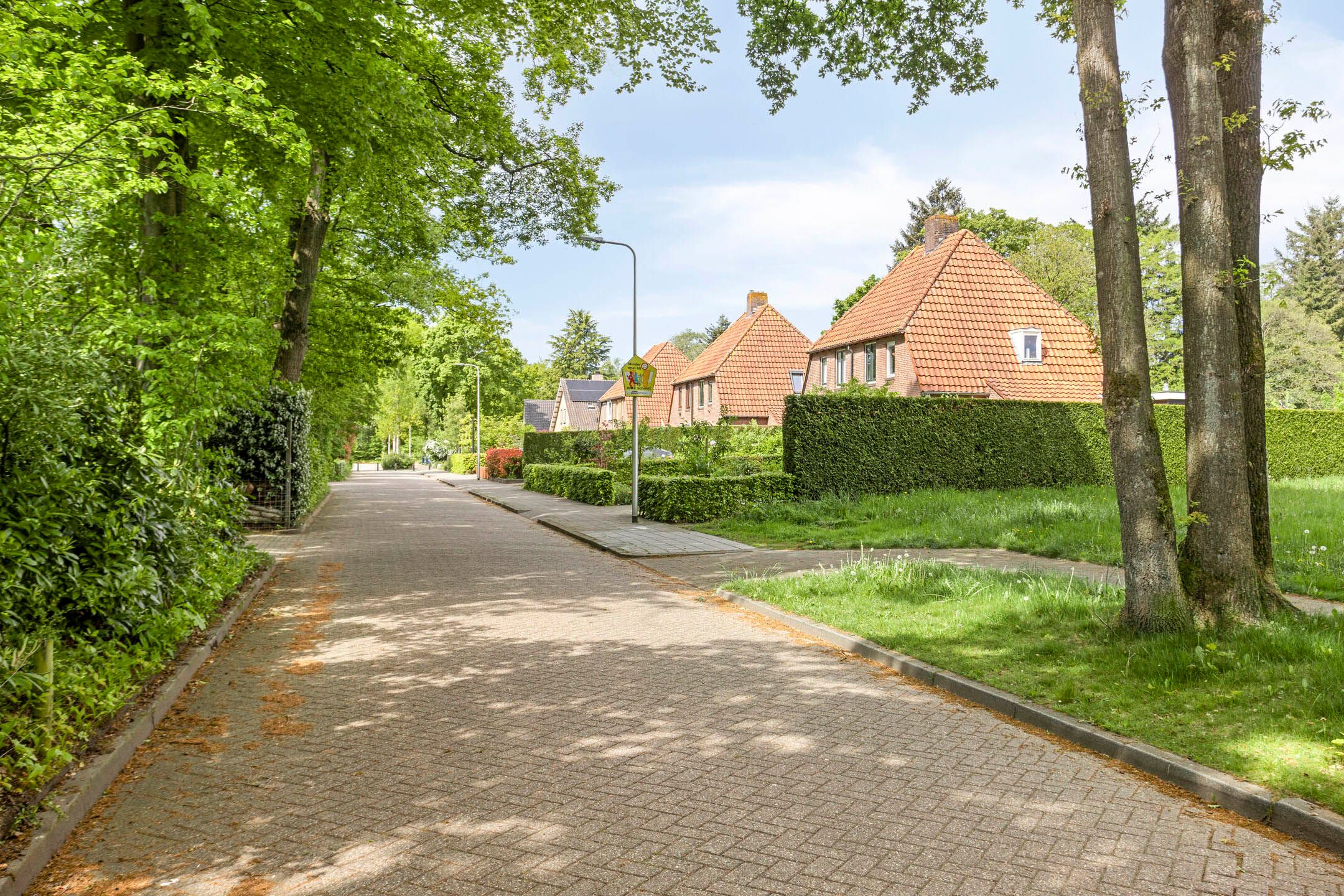 Foto 36 van Veldeksterweg 11