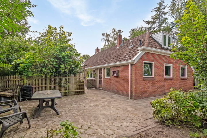 Foto 22 van Engelberterweg 87