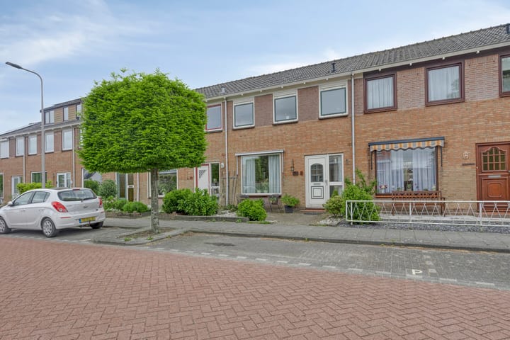 Foto 2 van Julianastraat 77