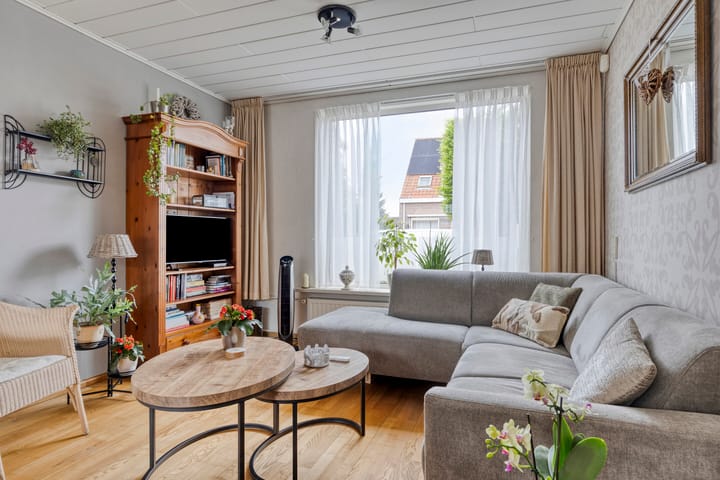 Foto 4 van Julianastraat 77