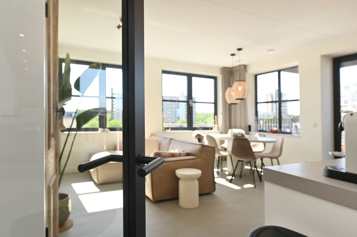 Foto 10 van Industriestraat 256