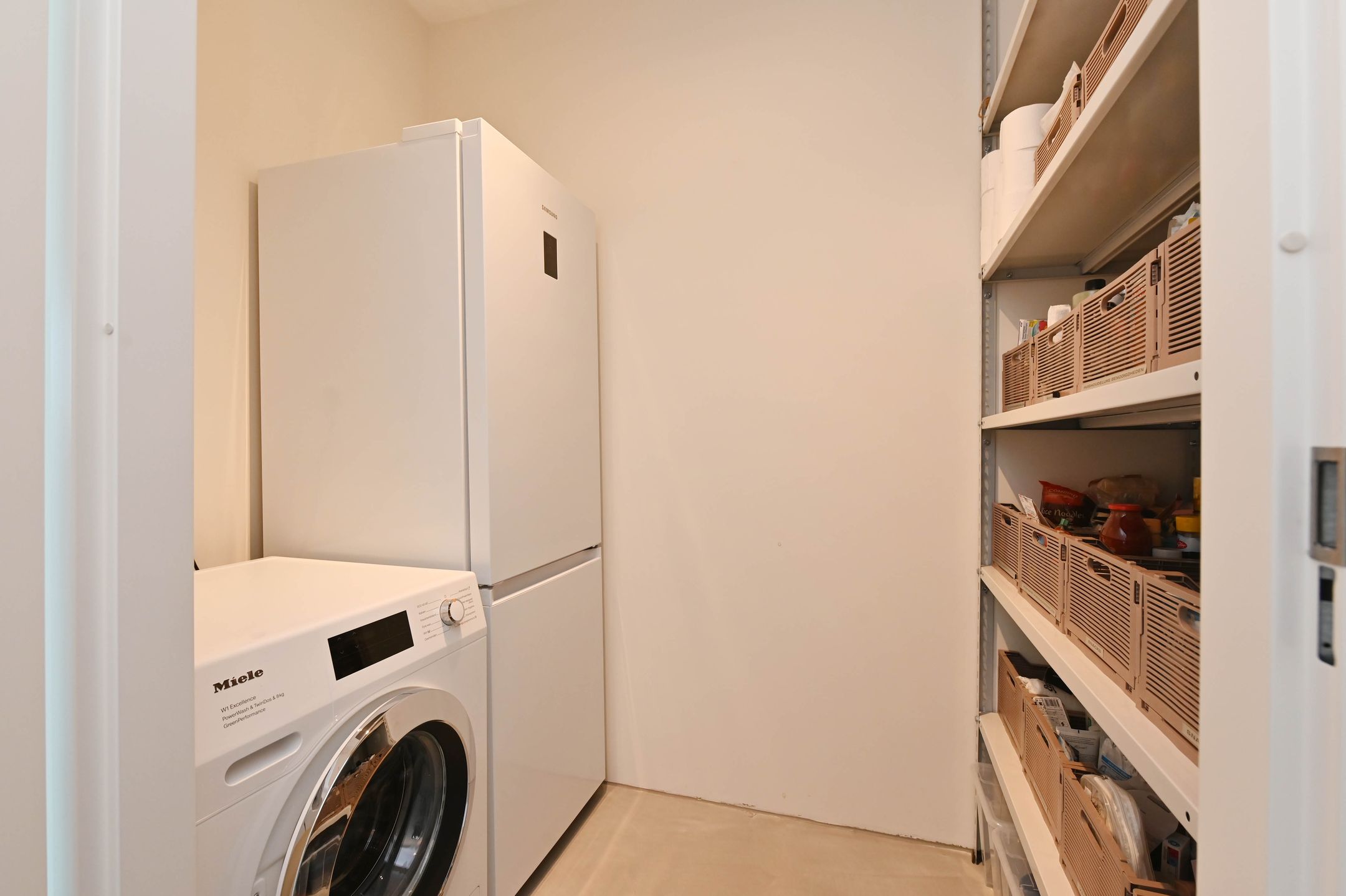 Foto 36 van Industriestraat 256